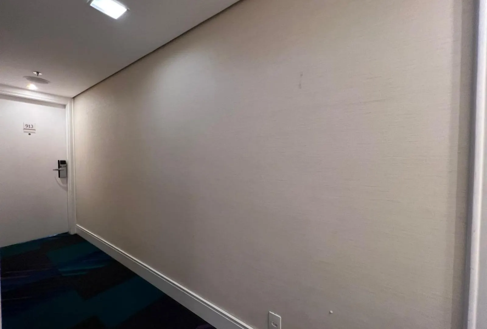 *****  Hotel Times Square 913B Moema Sao Paulo Brazil